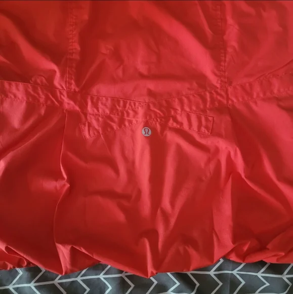 Lululemon jacket,Hooded Spring/Fall Lined - Picture 13 of 13